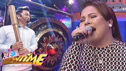 It's Showtime: Jhong gonged Karla's performance