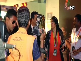 Akshay Kumar Promotes Badminton!