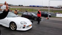Honda Civic desafia Toyota Supra!