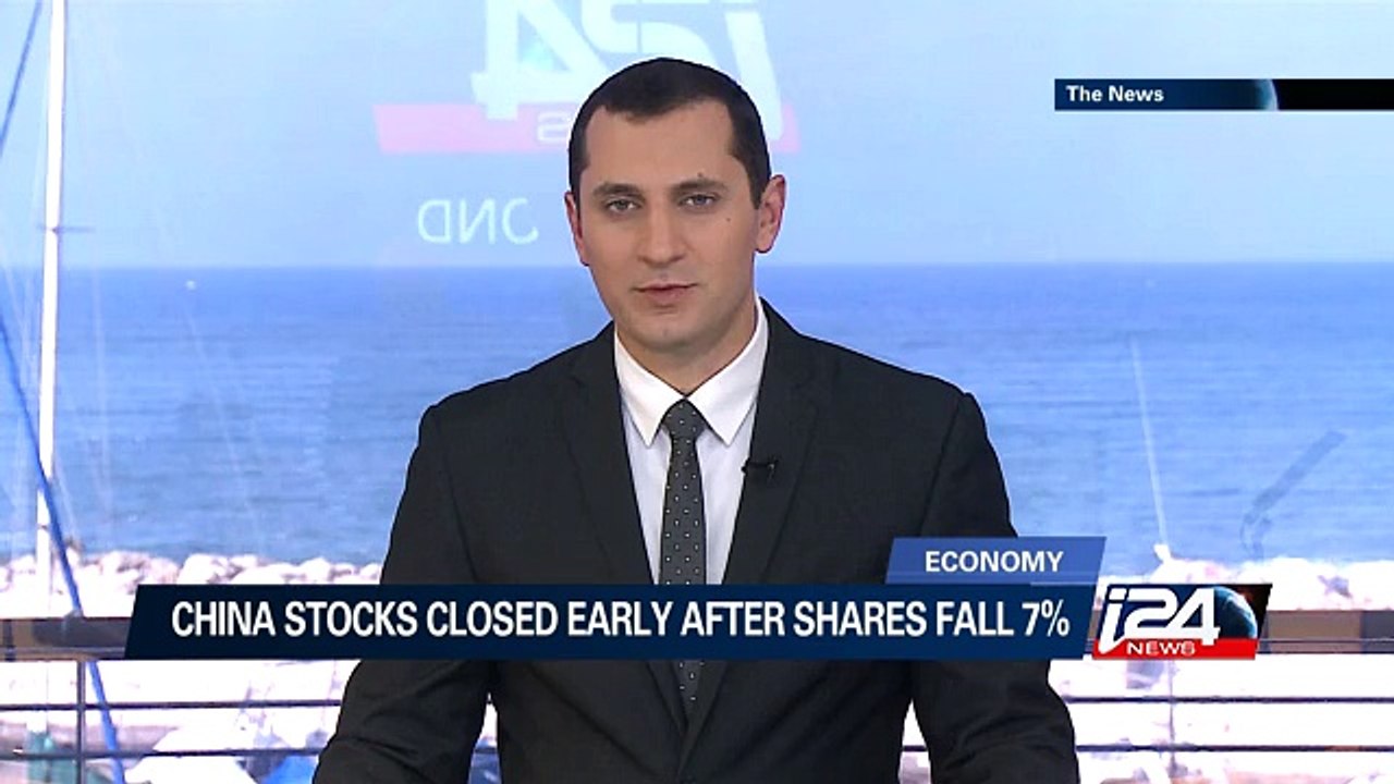China stocks closed early after shares fall 7%