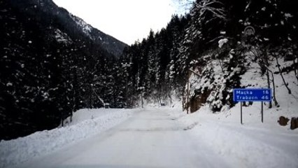 Ören Yeri Beyaz Gelinliğini Giydi