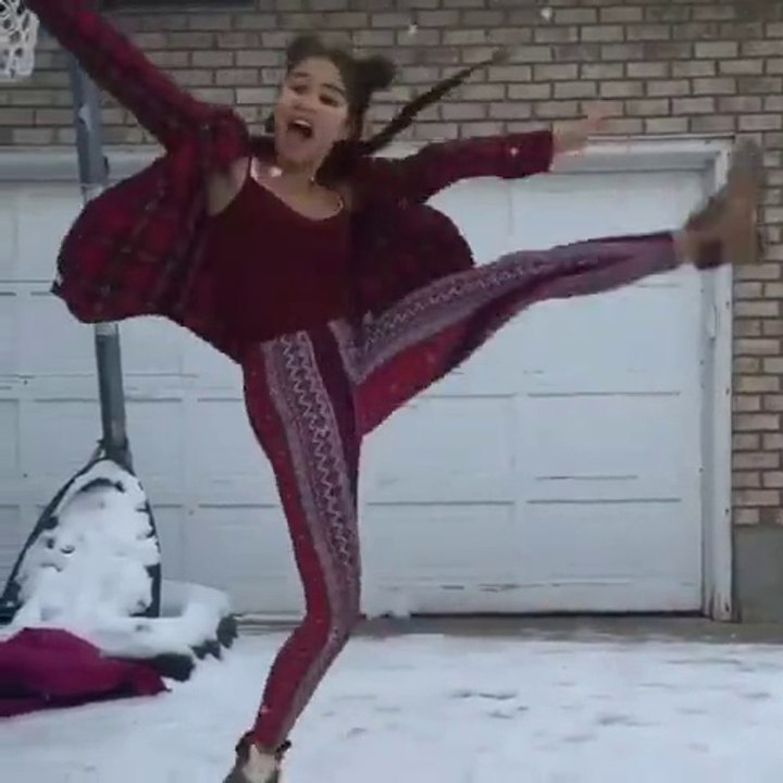 Cute Moves Of Dance