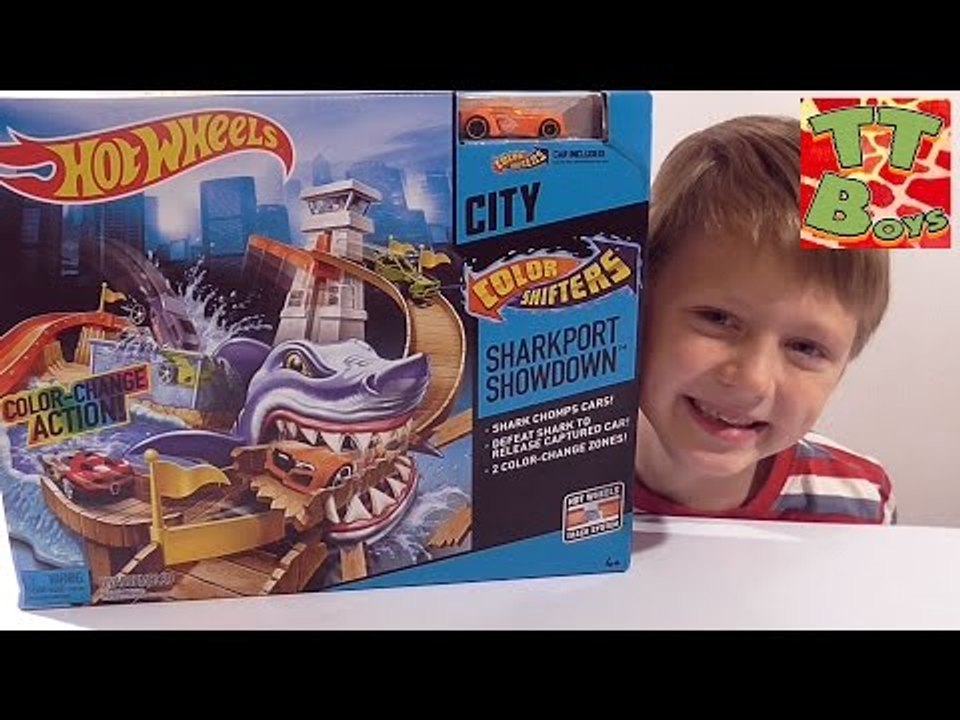 ✔ Хот Вилс. Распаковка нового набора игрушек с Игорьком. Видео для мальчиков / Hot Wheels ✔