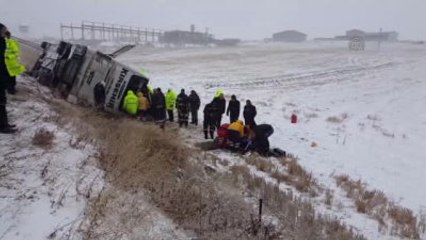 Yolcu Otobüsü Devrildi - Kazada Yaralanan İpek