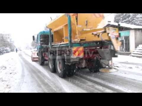 Report TV - Reshje dëbore në gjithë vendin ja situata në qarqet kryesore