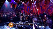 Paul Weller & Tom Jones - Hallelujah I Love You So - Jools Annual Hootenanny - BBC Two
