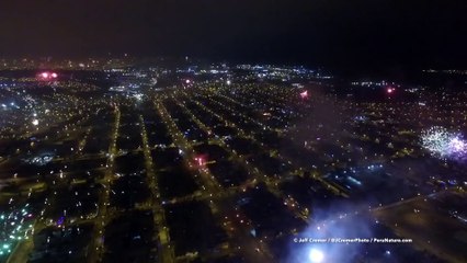 Feux d'artifice au dessus de Lima (Pérou)