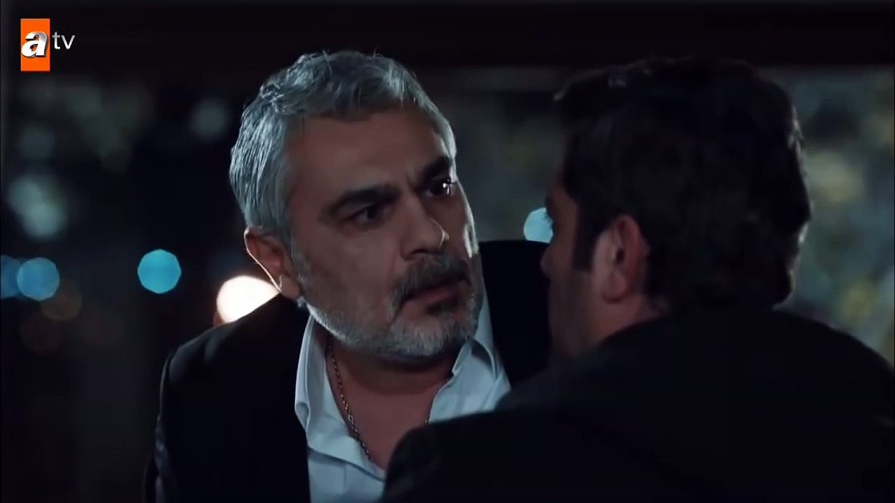 Şu kanlı zalimin ettiği işler - Eşkıya Dünyaya Hükümdar Olmaz 17. Bölüm
