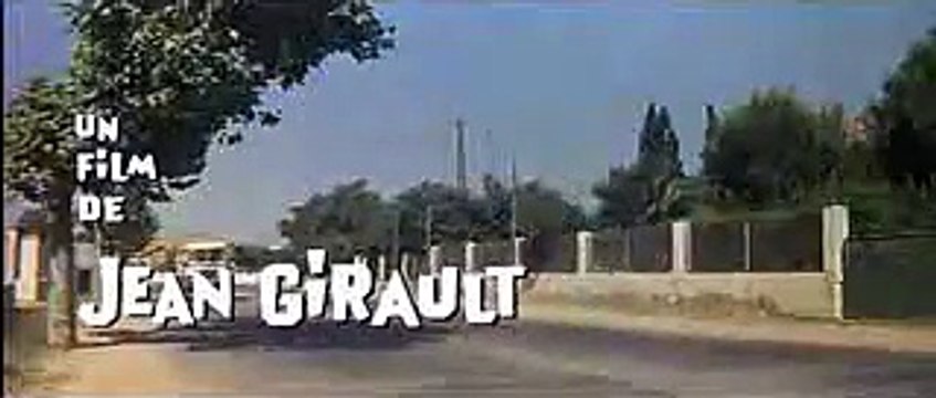 Generique du film Les Gendarmes à Saint Tropez