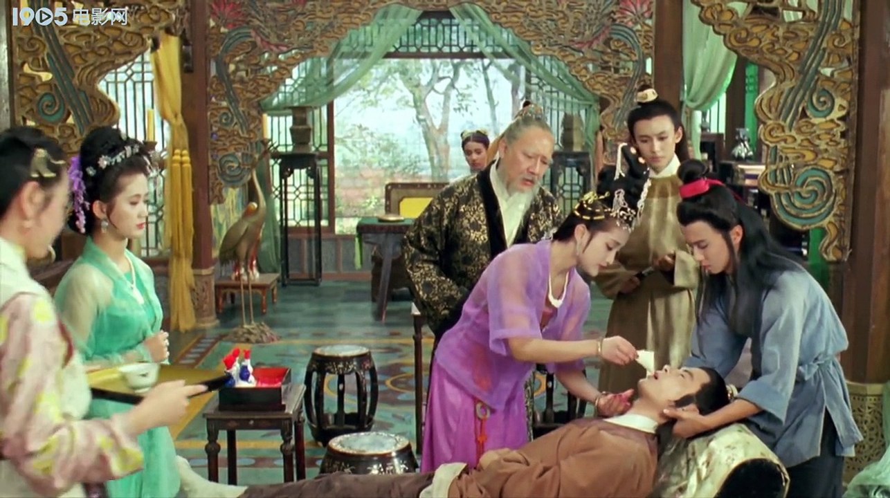 电影《古墓荒斋》主演: 邢岷山 / 傅艺伟 / 周迅 / 胡天鸽 / 陈莎莎 / 夏宗学 / 冯恩鹤