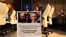 Antalya Can Dündar ve Erdem Gül İçin Belediye Meclisine Döviz