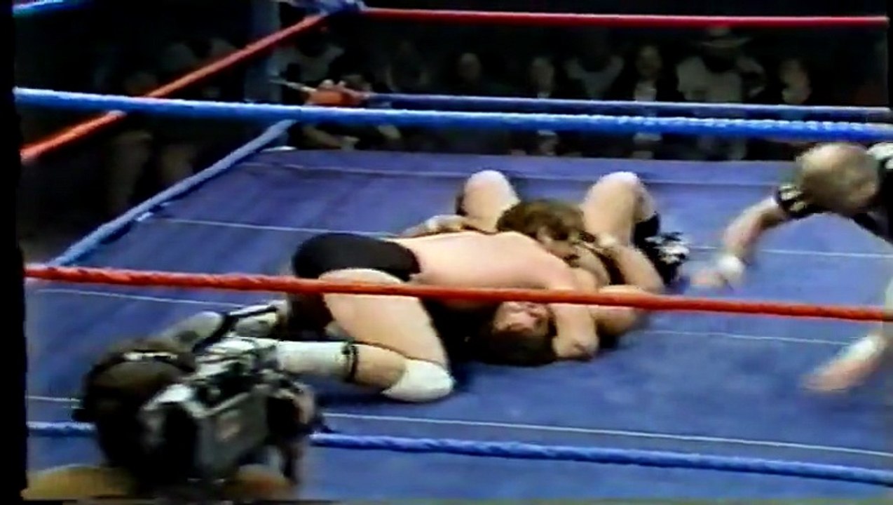Curt Hennig vs Nacho Berrera