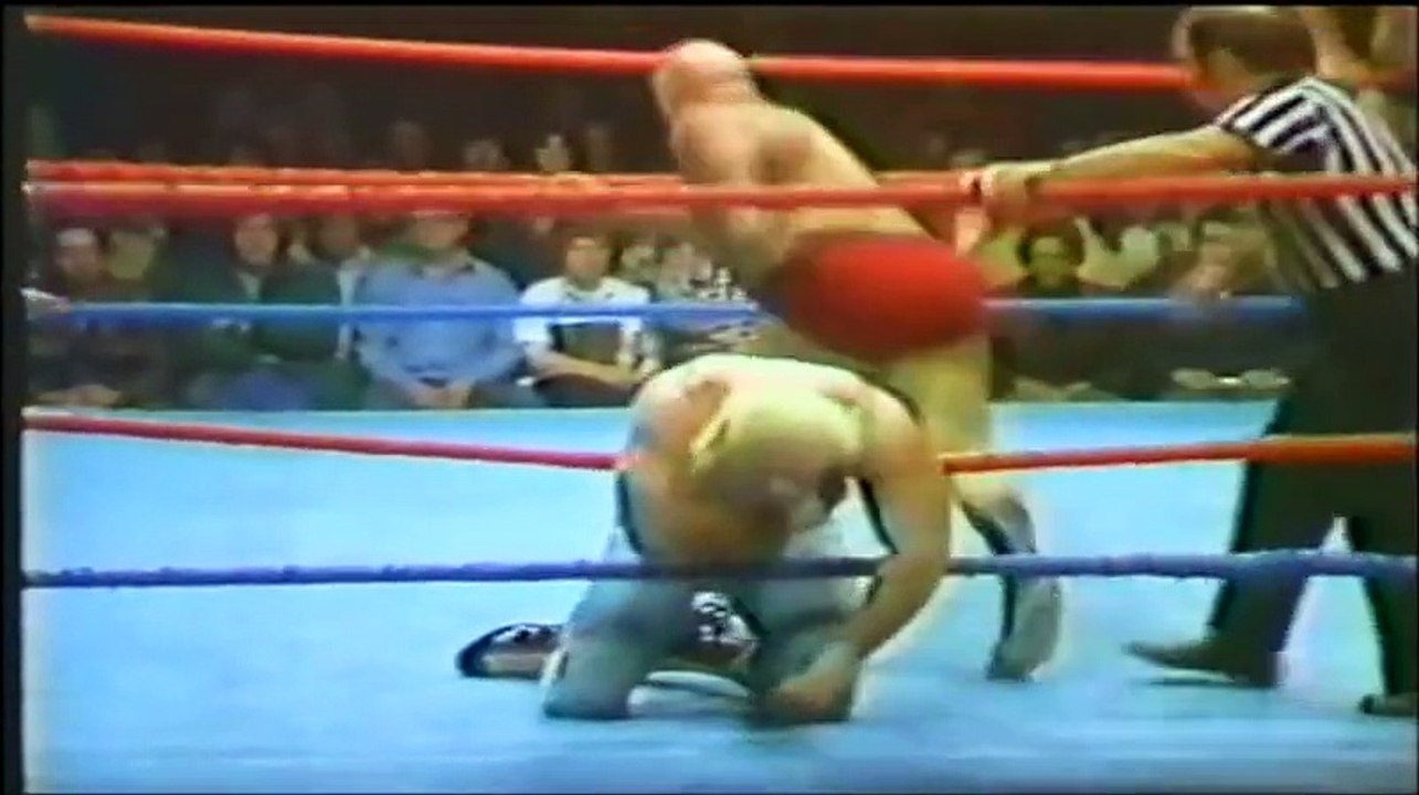 Jess Ventura and Adrian Adonis vs Verne Gagne and Mad Dog Vachon