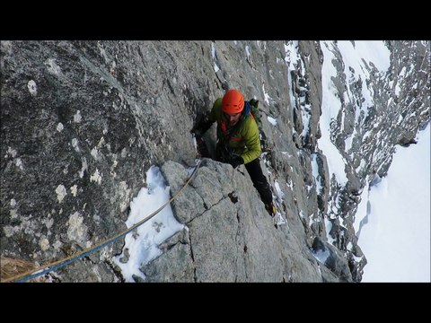 Pic-Sans-Nom-Goulotte-la-Raie-des-Fesses-Écrins