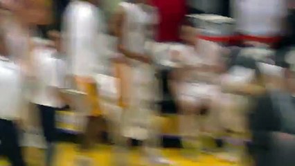 Fan Hits Half-Court Shot at Lakers Game for $95,000!!