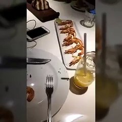 Larissa Manoela comemora seu aniversário com João