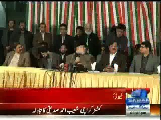 Dr. Tahir ul Qadri shows his Directory skills before Press Conference today