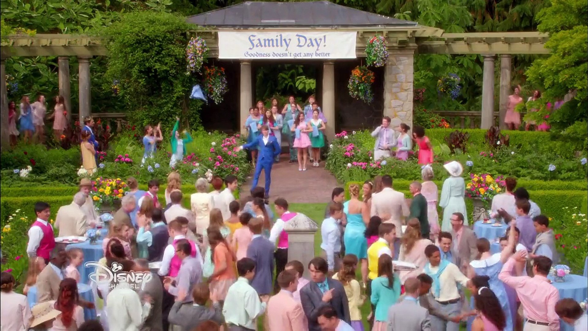 Descendants Chanson Be Our Guest Dailymotion Video