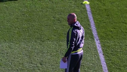 Zidane cheered at first Real Madrid training session