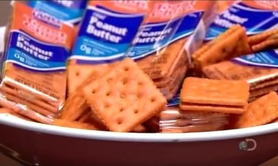 How Its Made - Sandwich Crackers