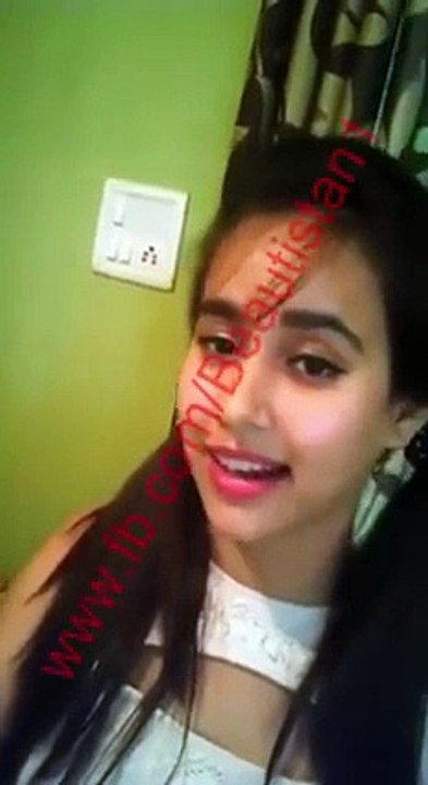 Kya awaz hay aik bar zaror sunay, pakistani girls singing, punjabi girl singing, punjabi tapay, punjabi totay, indian girls singing, home girls , local girls, desi girls, sweet voice