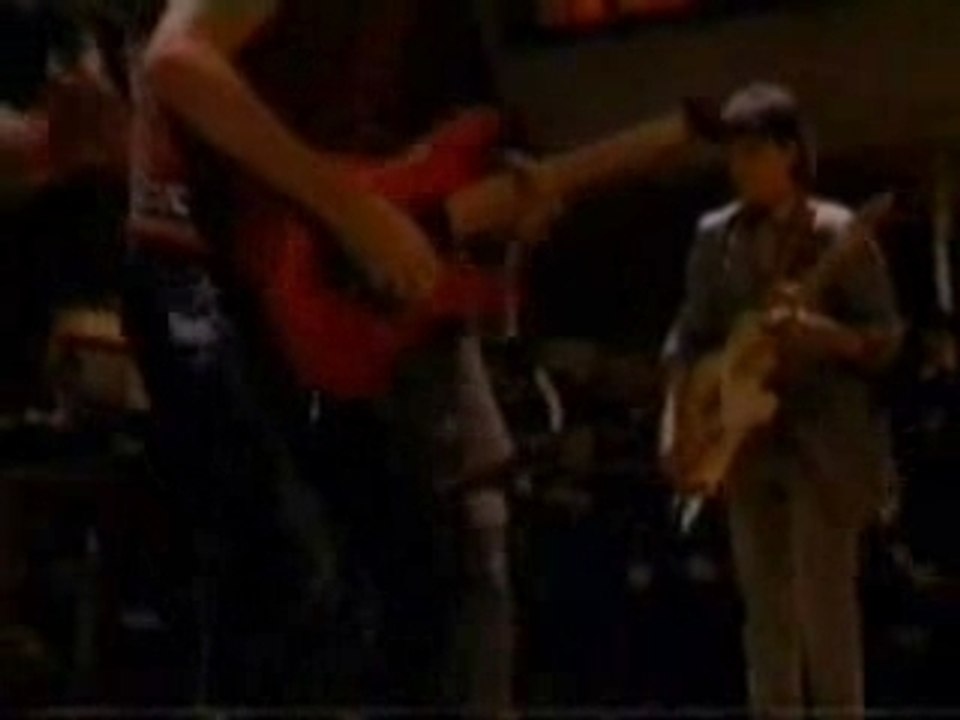 CrossRoads Guitar Duel-Steve Vai & ry cooder