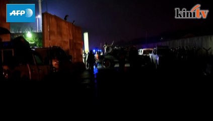 Lapangan  terbang Kabul diserang bom kereta