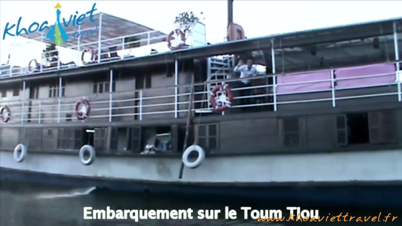 Boarding on Toum Tiou - Welcome on the boat and Happy birthday party of Madame Chantal - Travel to Cambodia and Vietnam