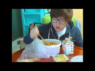 양띵TV미소[미소의 엽기떡볶이 먹방 1편 너무너무매운떡볶이]