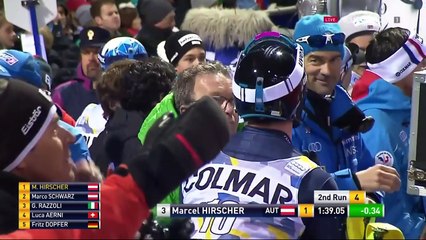 Un drone se crashe juste à côté d'un skieur