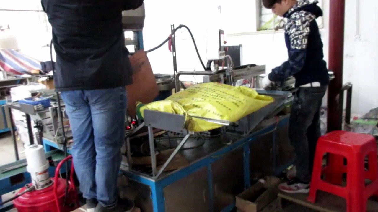 Furniture Hardware, Furniture Fittings and Cabinet Hardware - China: Soft Close & Push Open BBS / Production 4