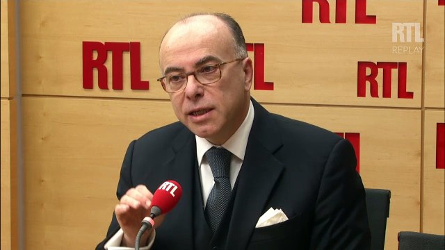 Nous aurons créé près de 10.000 postes dans les forces de sécurité à la fin du quinquennat, là où 13.000 en avaient été supprimés , rappelle Bernard Cazeneuve
