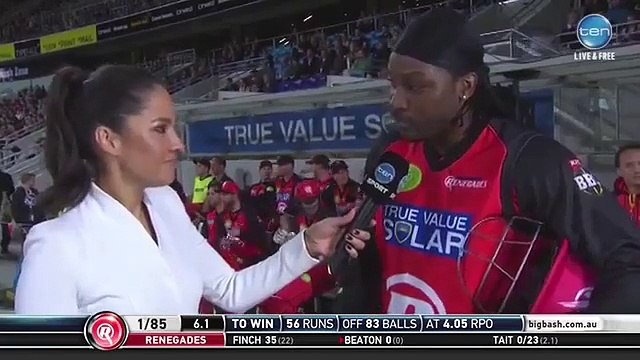 خاتون صحافی سے نا مناسب گفتگو' کرس گیل سخت تنقید کا نشانہ بن گئے