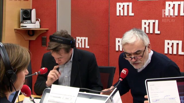 Dossier Agnès Saal : Un fonctionnaire enfin sanctionné , raille Pascal Praud