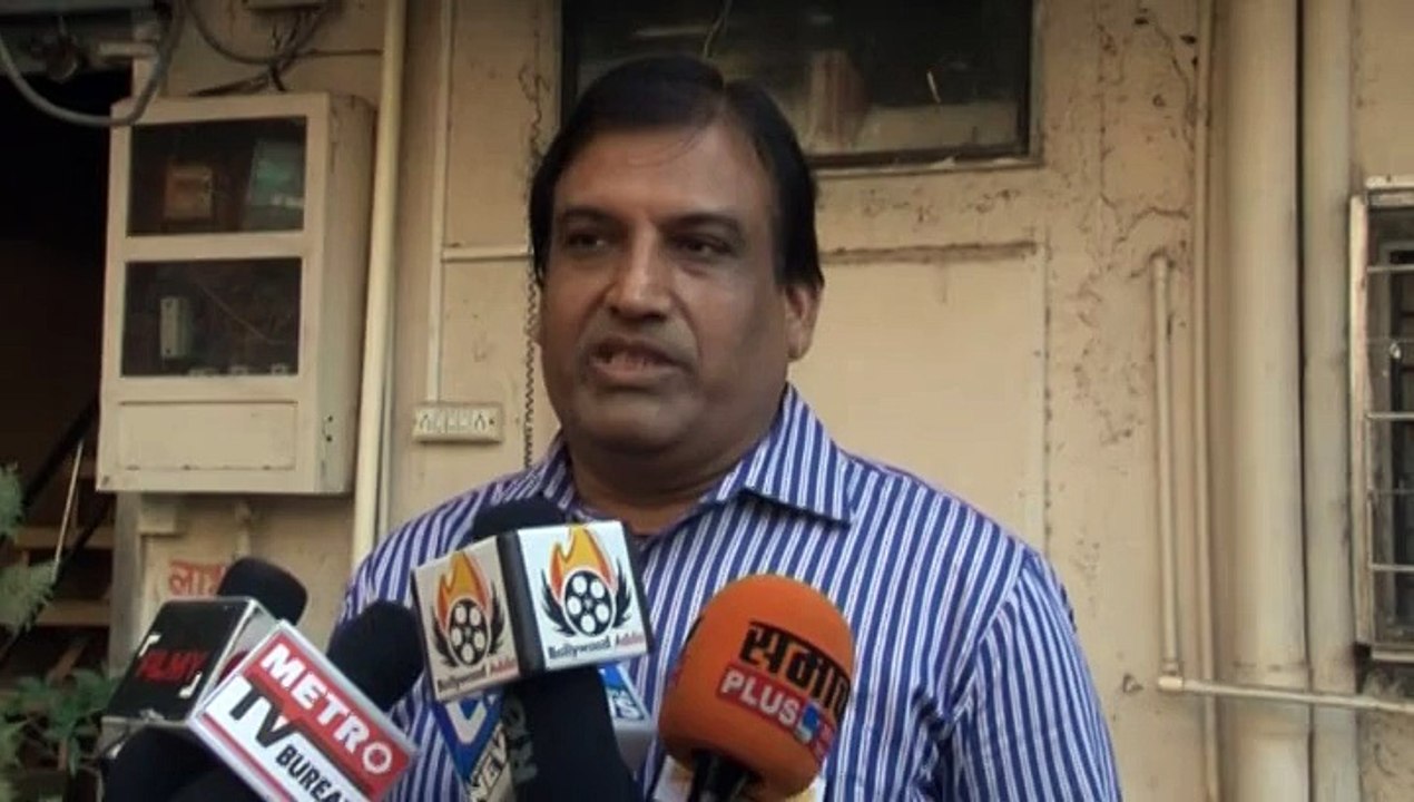 Spotted! Singer Jaspinder Narula Recording Song In The Studio