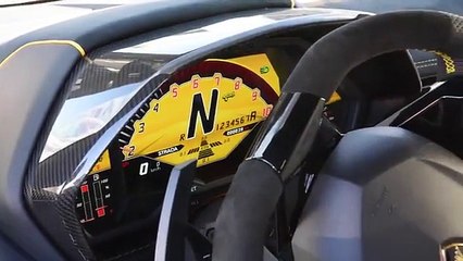 Vê Como É Feita A Entrega De Um Lamborghini Aventador SV