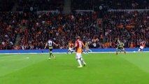 Selçuk İnanın şutuna Sneijder ve Drogbanın tepkisi ᴴᴰ