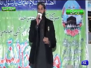 Gossips.Pk- Reciting Naat, the reciter dies of heart attack in Lala Musa.