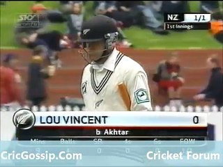 Shoaib Akhtar 5 Wickets Vs New Zealand 2nd Test - Dec 26-30, 2003 - PlayIt.pk