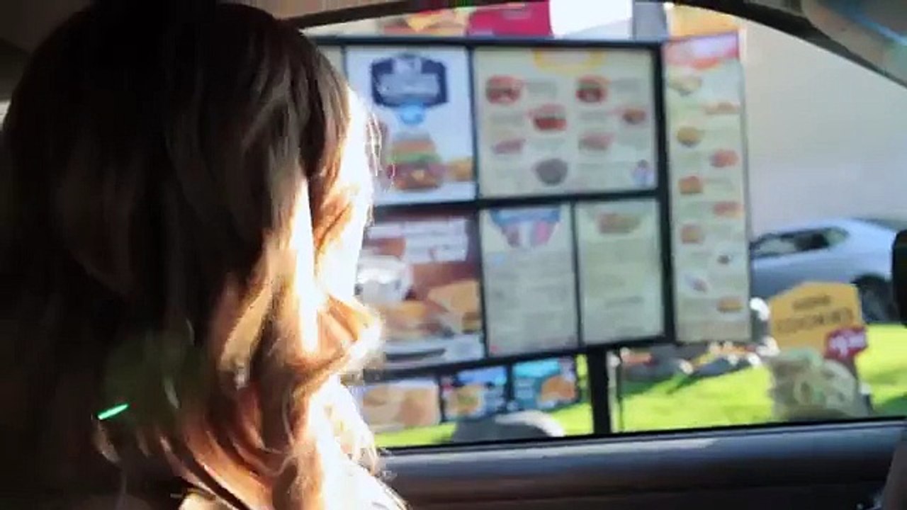 Skinny Girl Shitting