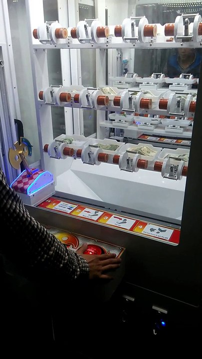 2016 Super Hot sale Axe Master redemption game machine-Axe master prize game machine(hui@hominggame.com)