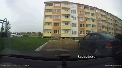 Осматривайте машину перед поездкой