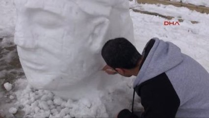 Adıyaman - Lise Öğrencilerinden Kardan Kral Antiochos Heykeli