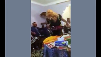 کیا عربی عورتیں بھی ایسی گندی حرکتیں کر سکتی ہیں