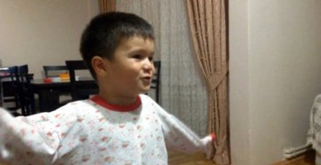 3 Yaşındaki Çocuk, İstiklal Marşı'nı Ezberledi