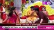 Diya Aur Baati Hum 5th January 2016 Minaxi ne kiya Lalima ke Sungeet mein Daaru pi Kar Funny Dance