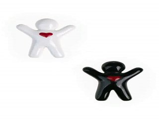 Недорогой подарок на день рождения - Набор держателей-магнитов Влюбленные человечки в г. Ижевск