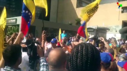 Venezuela: Demonstrations for and Against Right-Wing Majority in Parliament