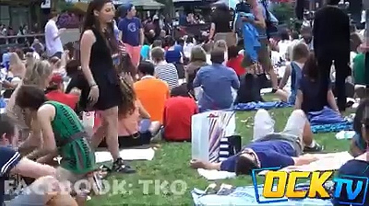 بدموع ما تحلالها القعدة كان في حجر واحد ما تعرفوش