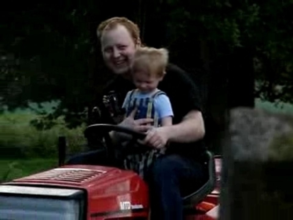 didouche et lulu sur le tracteur
